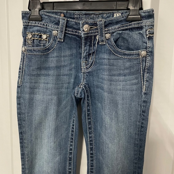 Miss Me Girls Medium Dark Wash Mid Rise Embellished Bootcut Jeans Size 12 - Picture 2 of 9